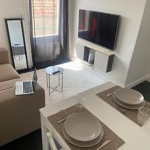 Entier Prox Gare De Appartement